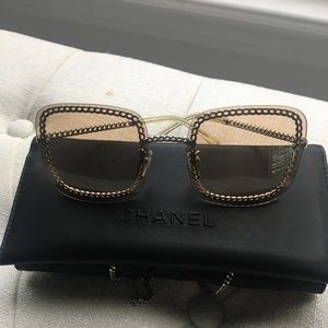 Chanel Sunglasses with chain